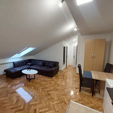 Jasmin Apartman Novi Sad