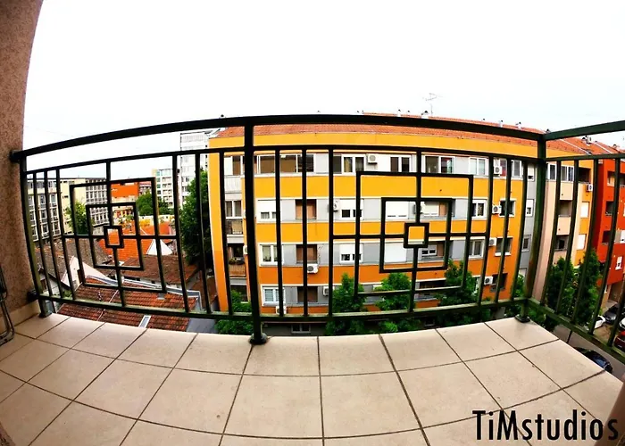 Jasmin Apartamento Novi Sad